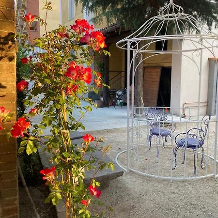 Villa Delle Rose Bra Esterno foto